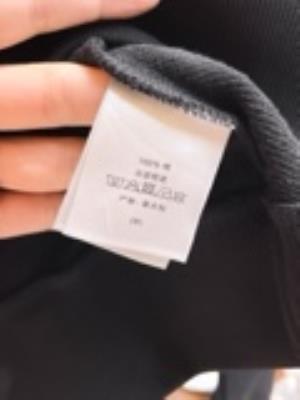 wholesale quality dior hoodies model no. 32